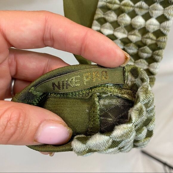 Nike Pro Hyperwarm Long Sleeved Funnel Neck Training Top Olive Green Size XS - Picture 6 of 15